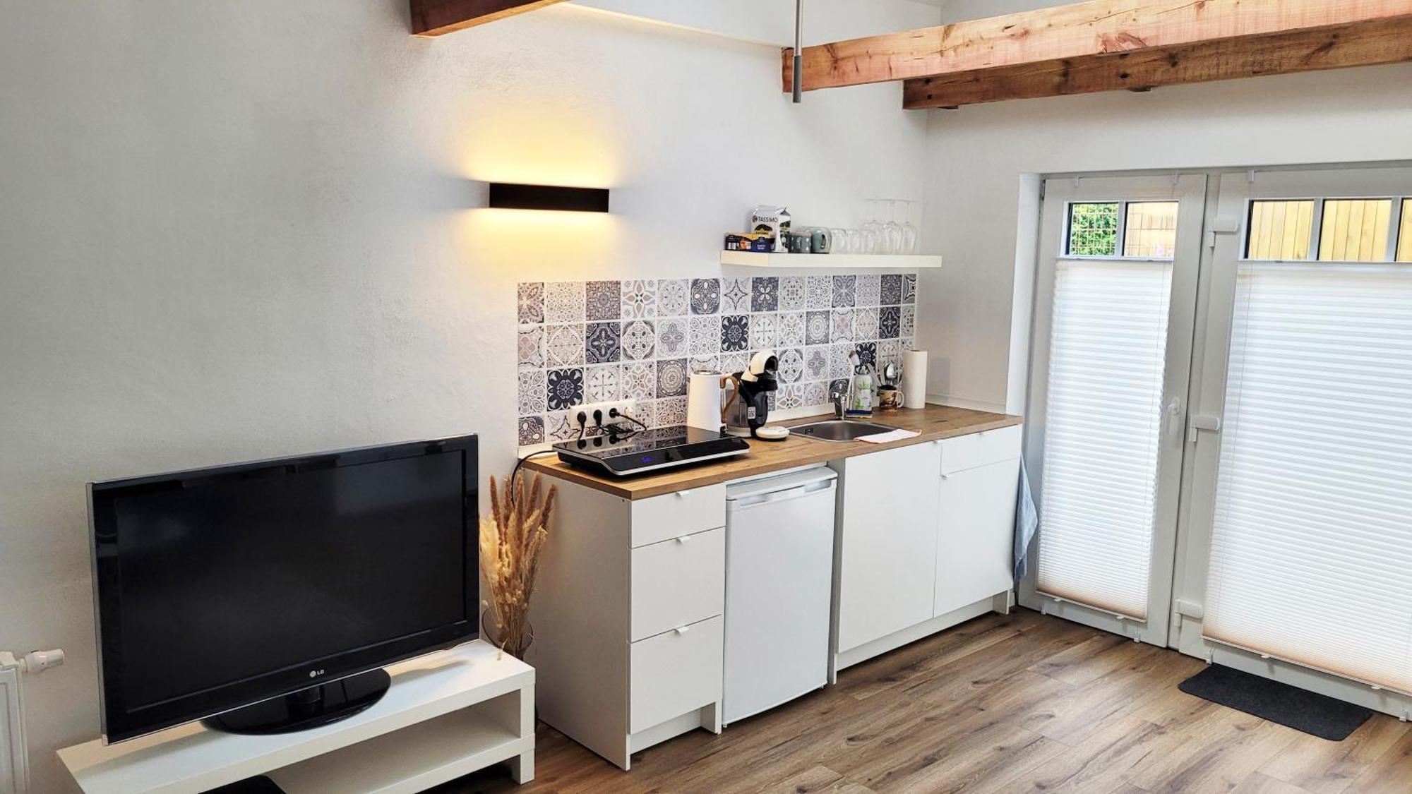 Modernes 1-Zimmer-Apartment Mit Galerie-Schlafkoje Im Skandinavischen Stil Ostenfeld  Luaran gambar